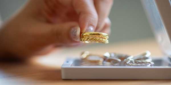 The Only 7 Rings You Need For a Capsule Jewelry Collection